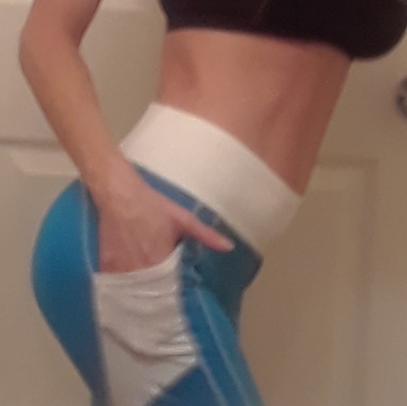 Yoga Gym Leggings Pants w/Pockets - Picture 3 of 4